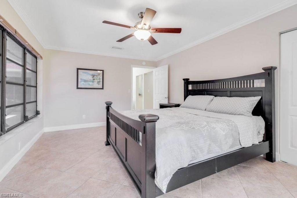 2518 SE 19th Ave, Cape Coral, FL 33904 Photo