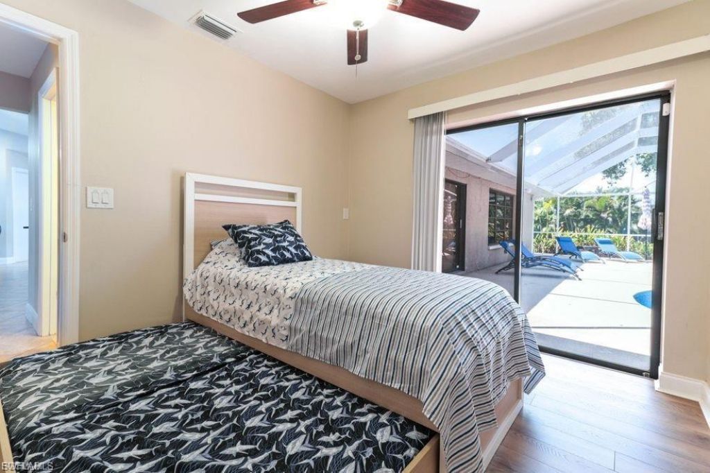 2518 SE 19th Ave, Cape Coral, FL 33904 Photo