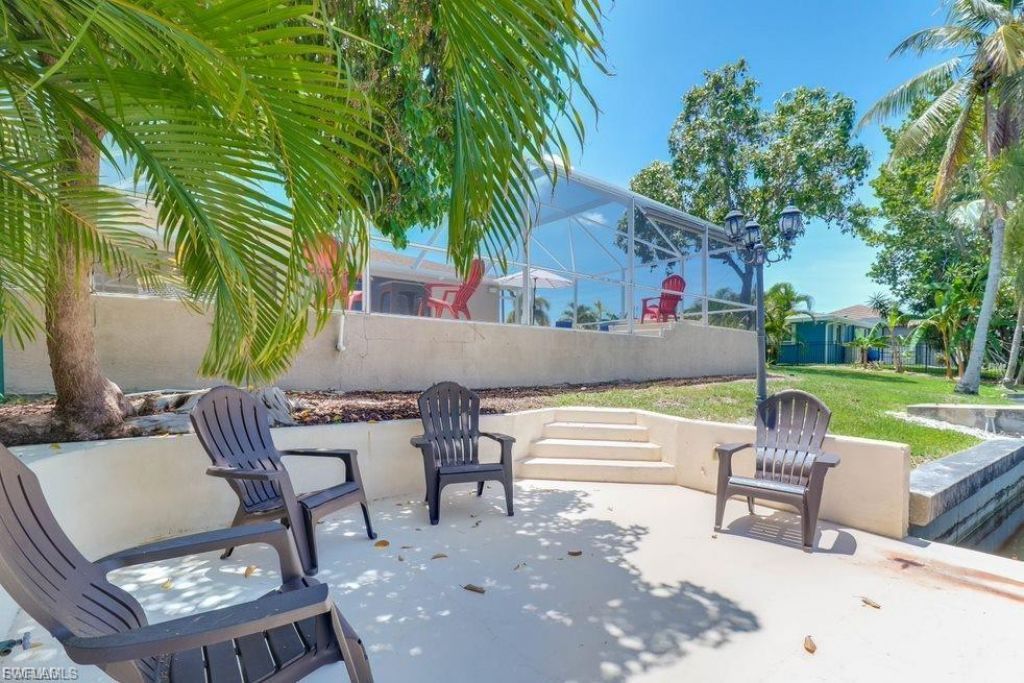 2518 SE 19th Ave, Cape Coral, FL 33904 Photo