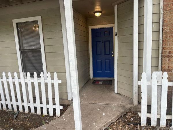 1902 WEST LOOP, Unit B-1, Austin, TX 78758