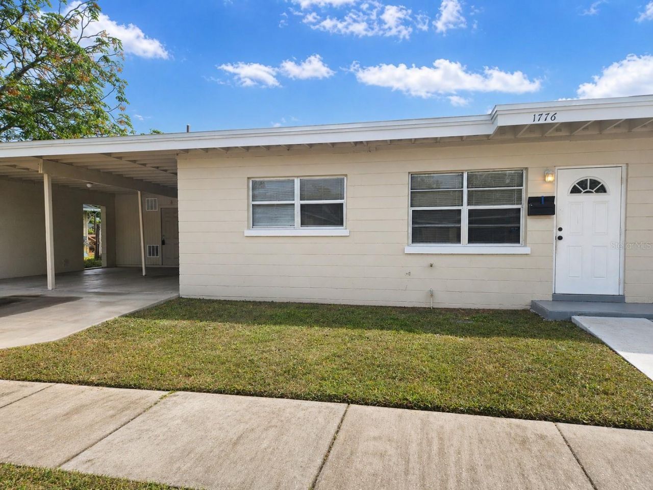 1778 Yale Street S, Saint Petersburg, FL 33712 Main Photo