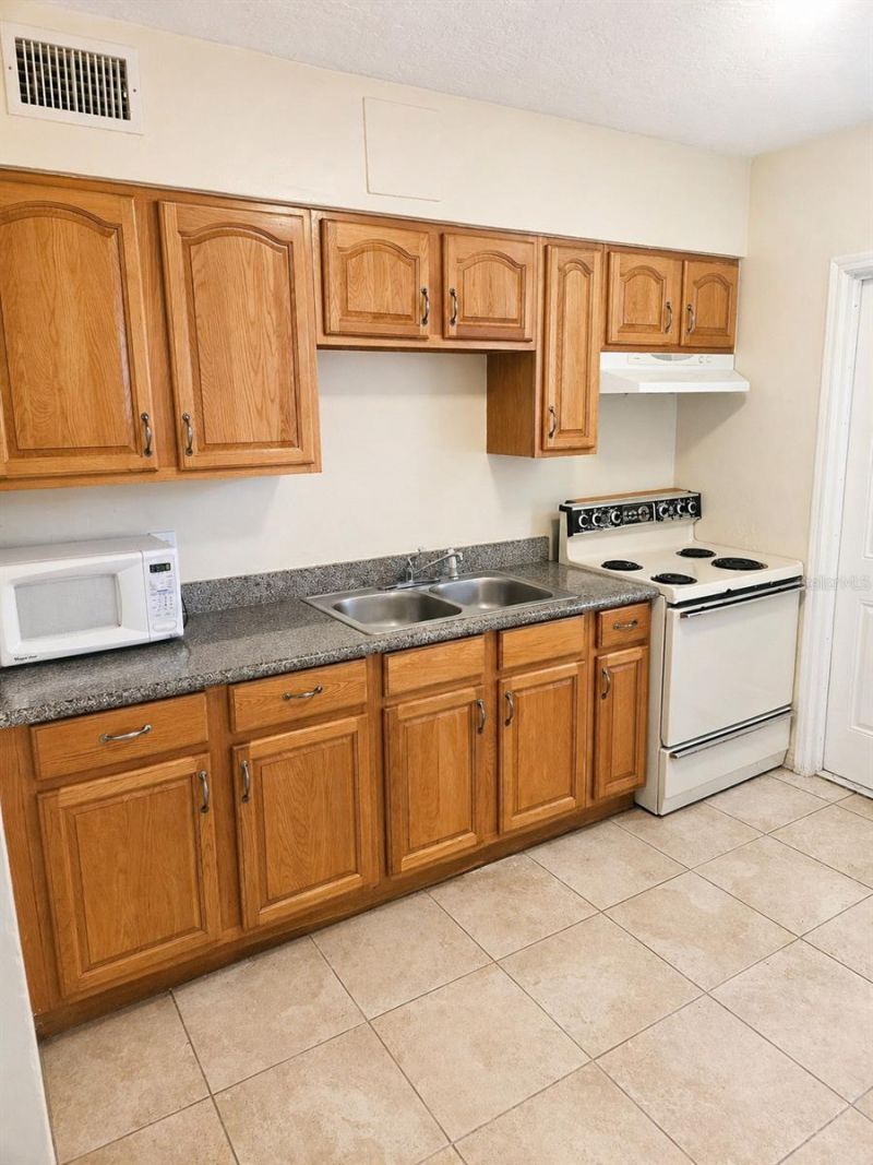1778 Yale Street S, Saint Petersburg, FL 33712 Photo