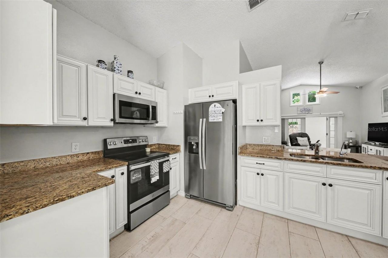 2543 Rose Ridge Circle , Orlando, FL 32839 Photo