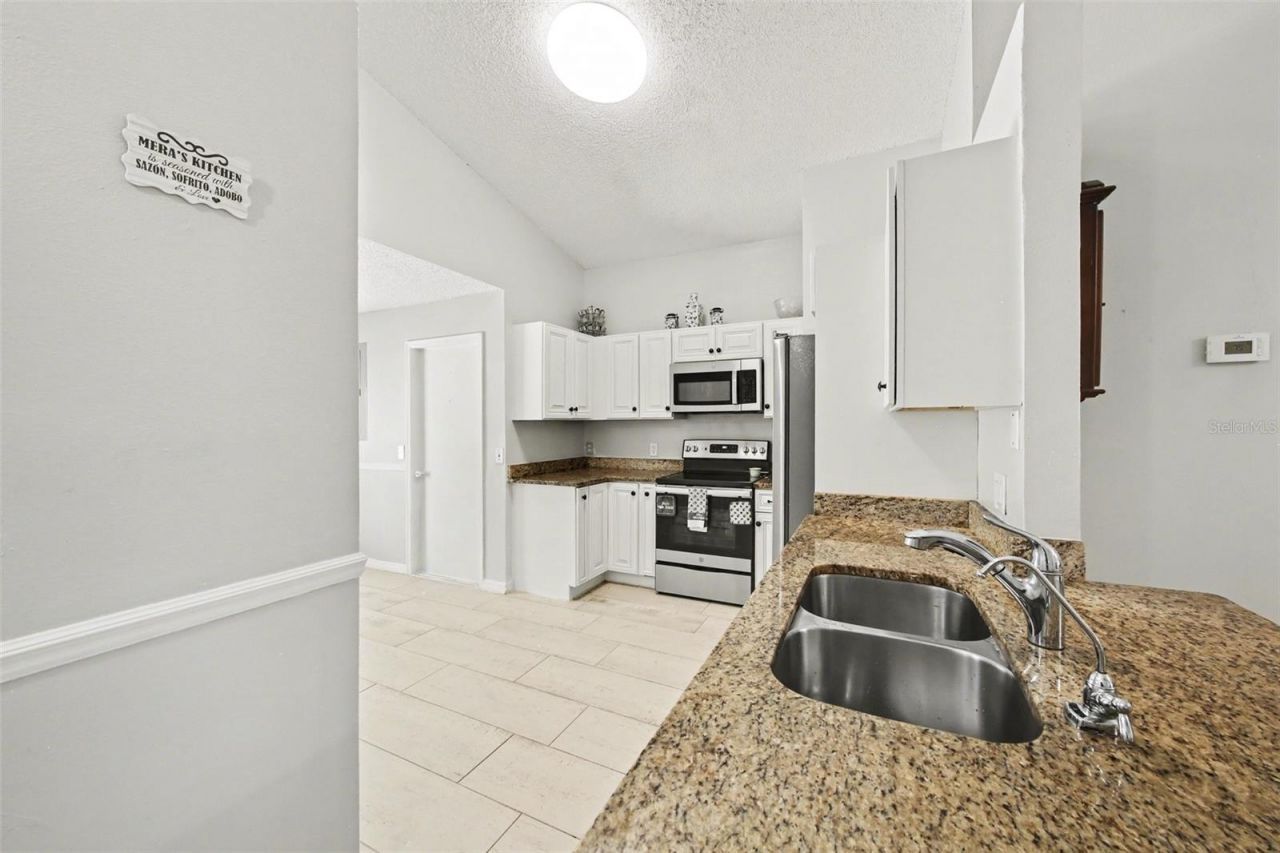 2543 Rose Ridge Circle , Orlando, FL 32839 Photo