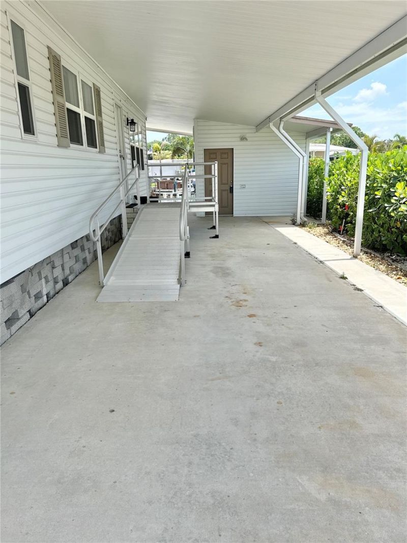 6806 Mount Quincy Drive Ne, Unit 361, Saint Petersburg, FL 33702 Photo