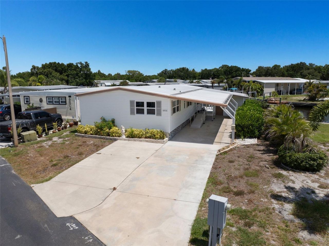 6806 Mount Quincy Drive Ne, Unit 361, Saint Petersburg, FL 33702 Photo