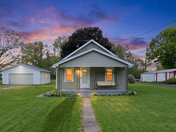 627 Barr Drive , Lancaster, OH 43130
