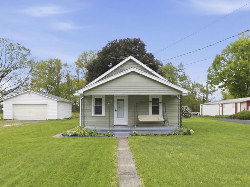 627 Barr Drive , Lancaster, OH 43130 Photo 2