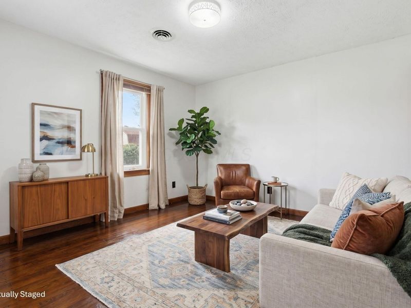 627 Barr Drive , Lancaster, OH 43130 Photo 6