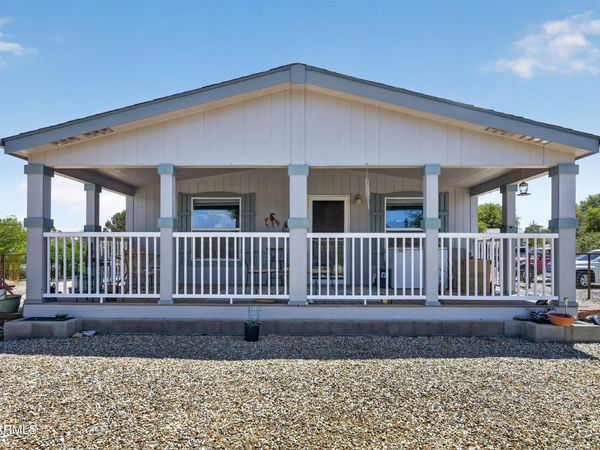 17590 W DEERTRACK Drive, Yarnell, AZ 85362