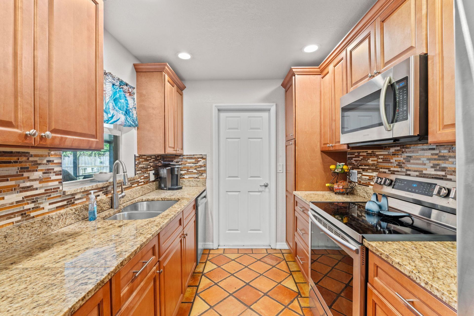 6537 Monmouth Road, West Palm Beach, FL 33413 Photo