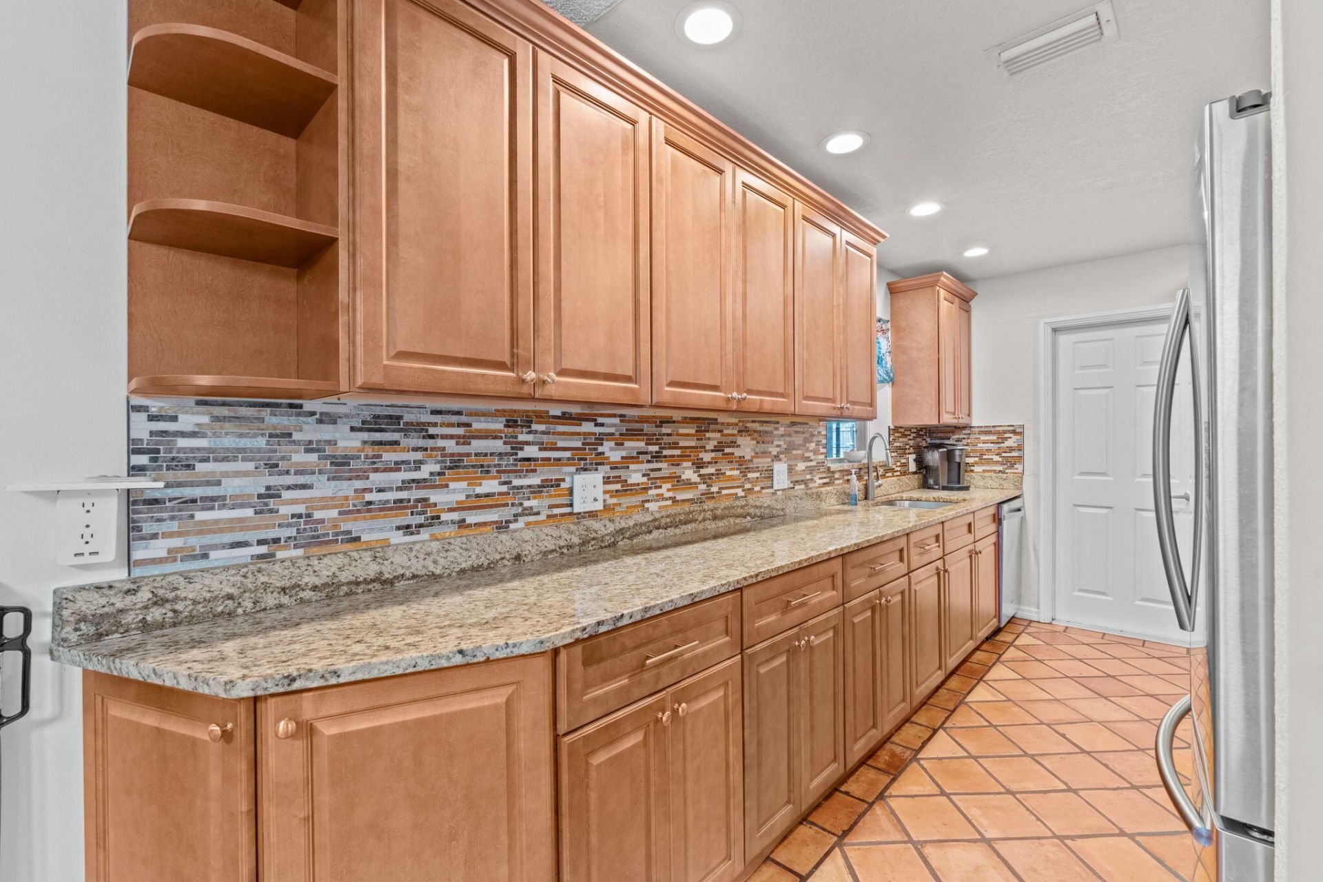 6537 Monmouth Road, West Palm Beach, FL 33413 Photo