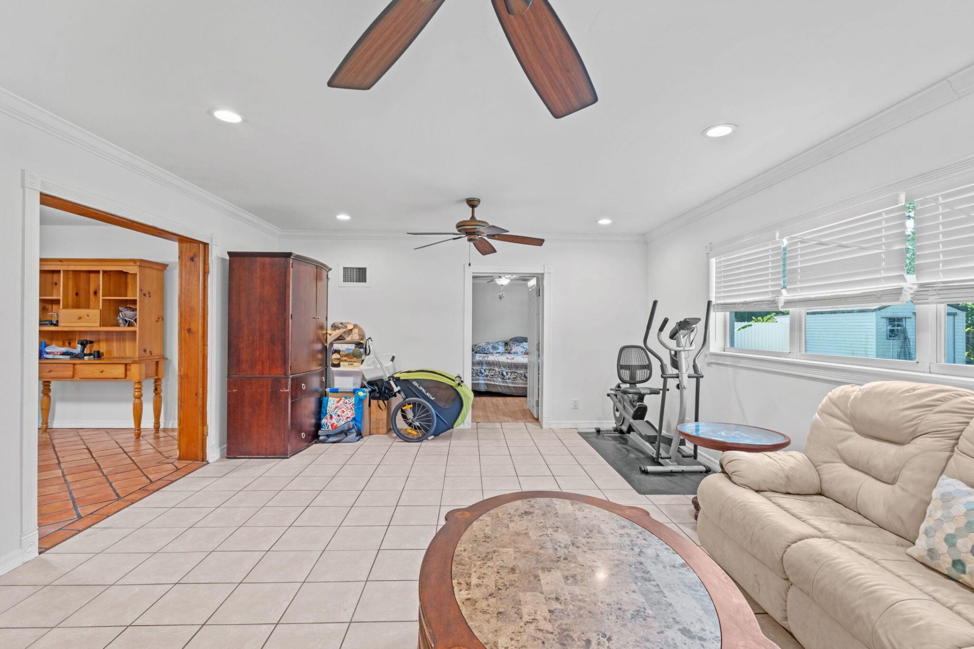 6537 Monmouth Road, West Palm Beach, FL 33413 Photo