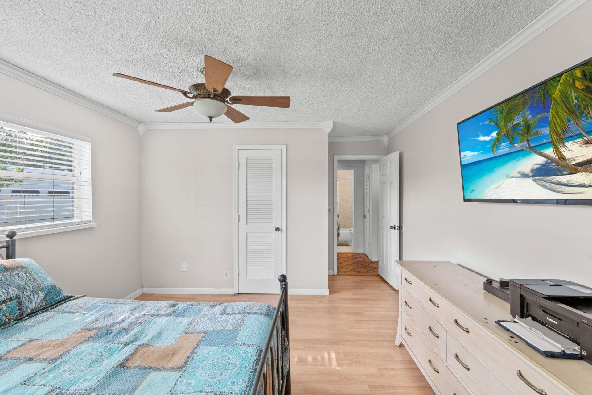 6537 Monmouth Road, West Palm Beach, FL 33413 Photo