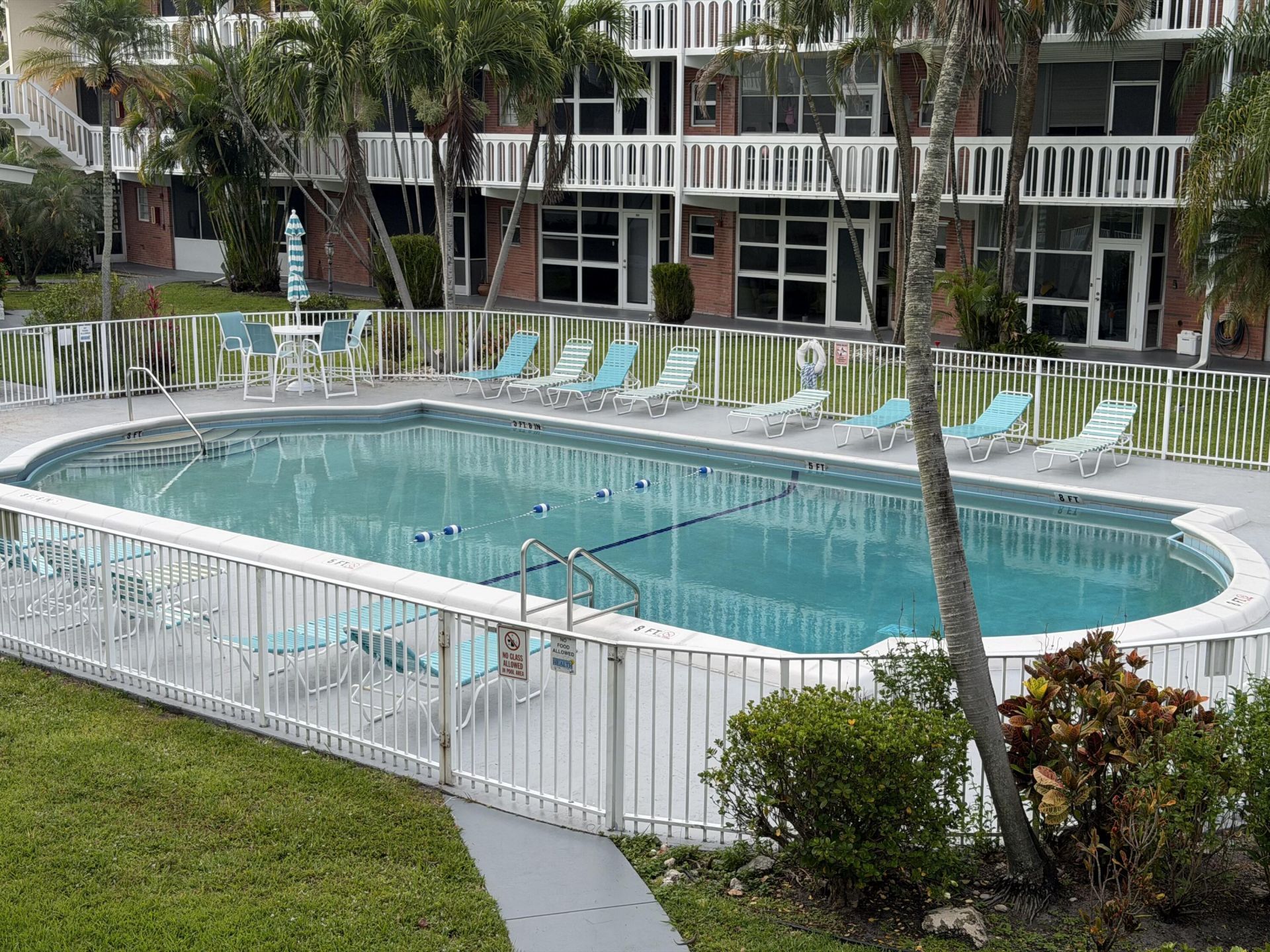 161 NE 10th Avenue, Unit 12b, Hallandale Beach, FL 33009 Photo
