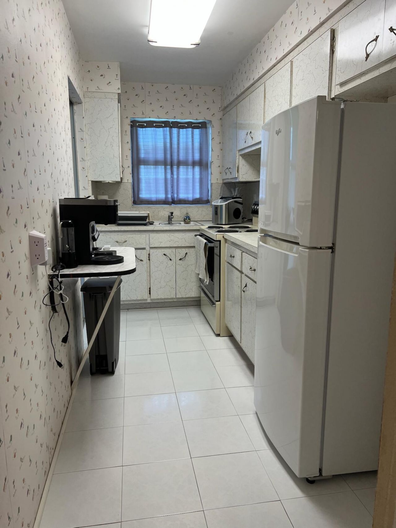 161 NE 10th Avenue, Unit 12b, Hallandale Beach, FL 33009 Photo
