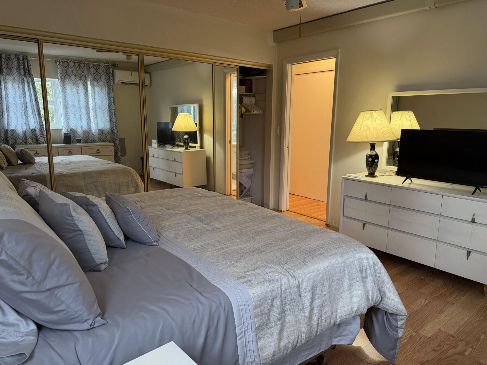 161 NE 10th Avenue, Unit 12b, Hallandale Beach, FL 33009 Photo