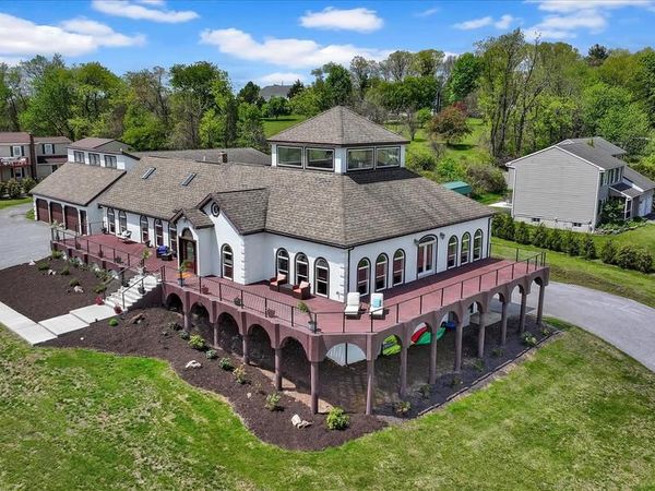 1076 INDIAN COVE , AUBURN, PA 17922