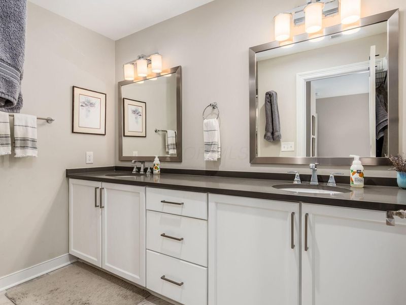 90 Normandy Avenue , Unit TH66, Columbus, OH 43215 Photo 35