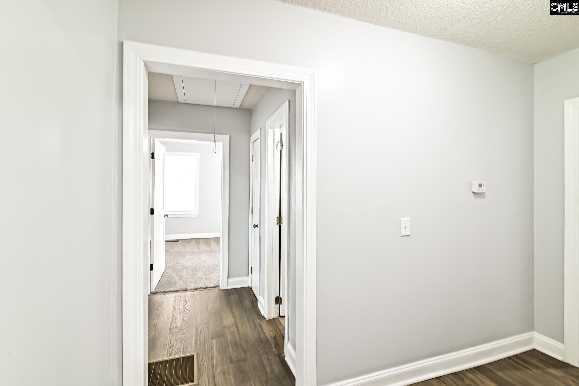 1 Kenilworth Avenue Photo 13