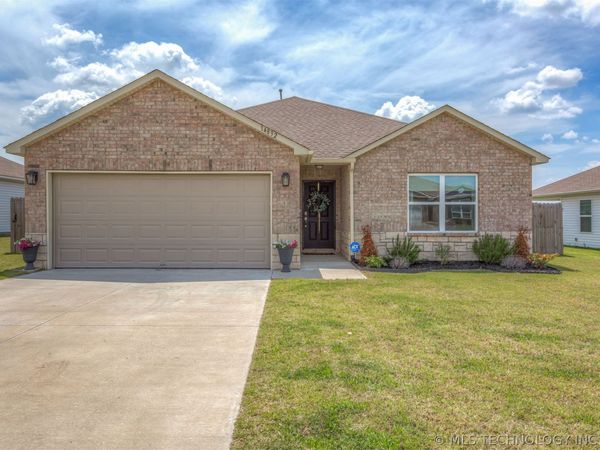 14832 E 38th Street S, Tulsa, OK 74134