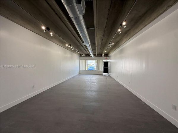 510 NE 167th St, Unit 510, Miami, FL 33162
