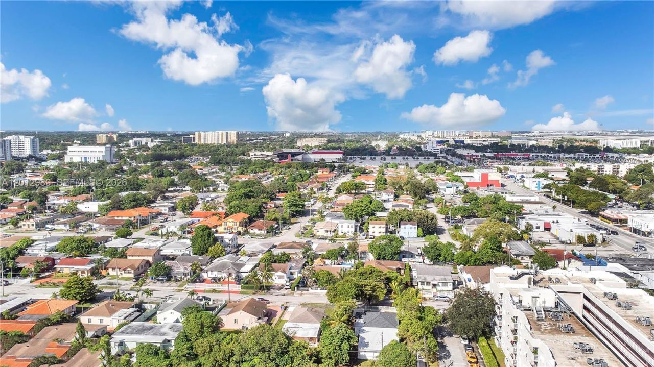 521 NW 33rd Ave, Miami, FL 33125 Photo