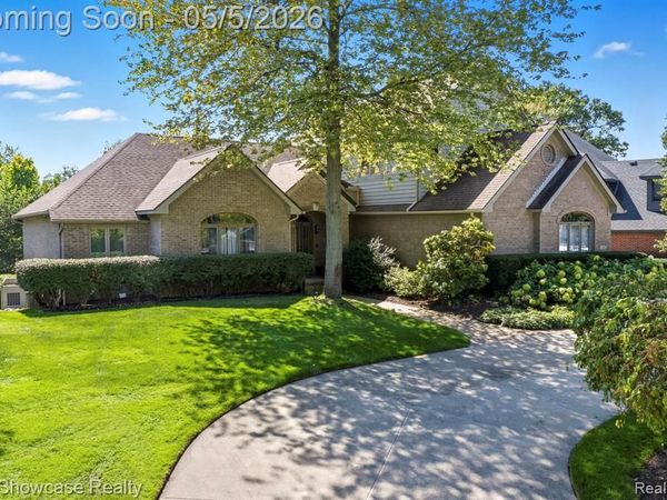 1539 Wandrei Court, Commerce Twp, MI 48382
