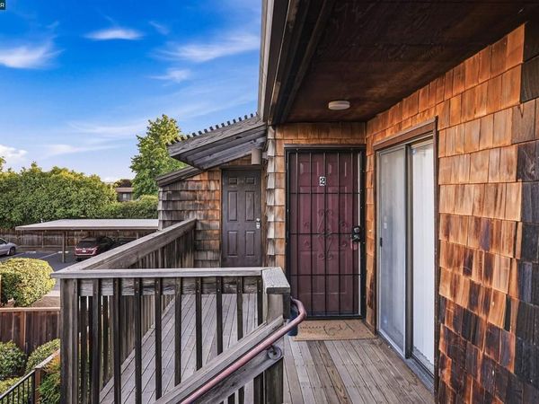 2450 Walters Way, Unit 2, Concord, CA 94520