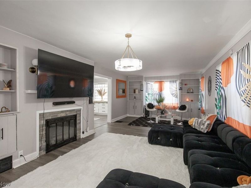 982 Roanoke Road, Cleveland Heights, OH 44121 Photo 3