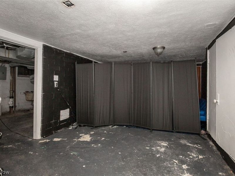 982 Roanoke Road, Cleveland Heights, OH 44121 Photo 30