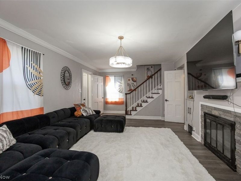 982 Roanoke Road, Cleveland Heights, OH 44121 Photo 4