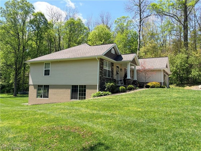 7807 Arbon Drive, Millersburg, OH 44654 Photo 6