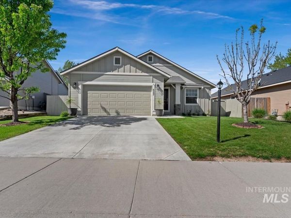627 N Kayden Way, Meridian, ID 83642