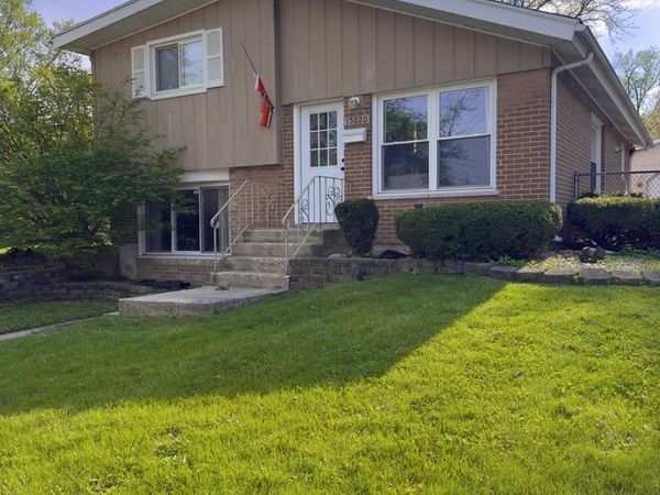 15020 Park Avenue, Oak Forest, IL 60452