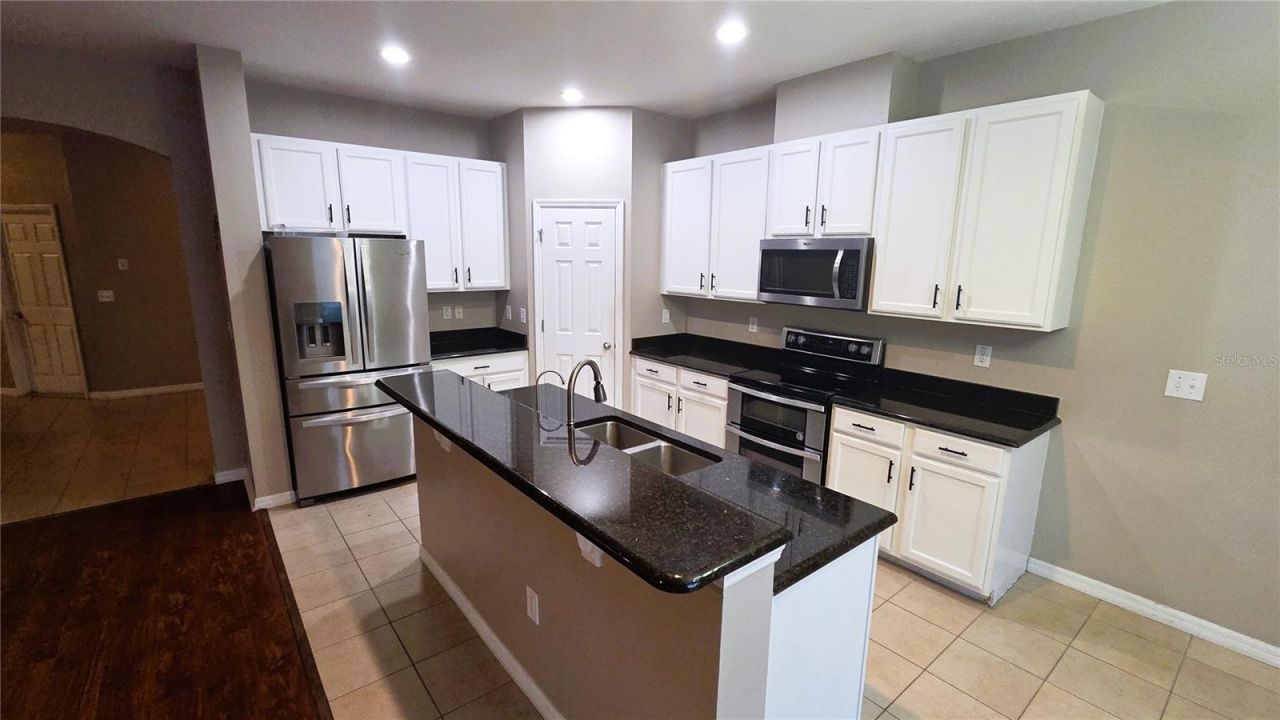 10279 Newminster Loop, Ruskin, FL 33573 Photo