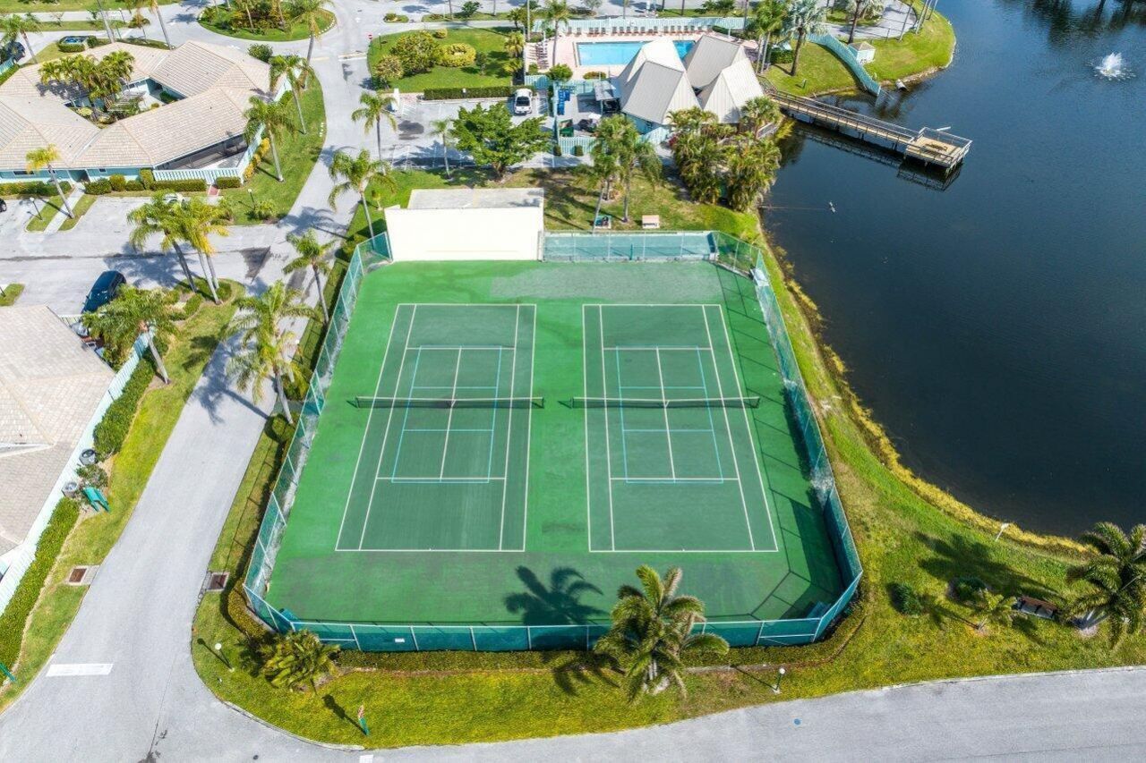 1127 E Seminole Avenue, Unit 8a, Jupiter, FL 33477 Photo