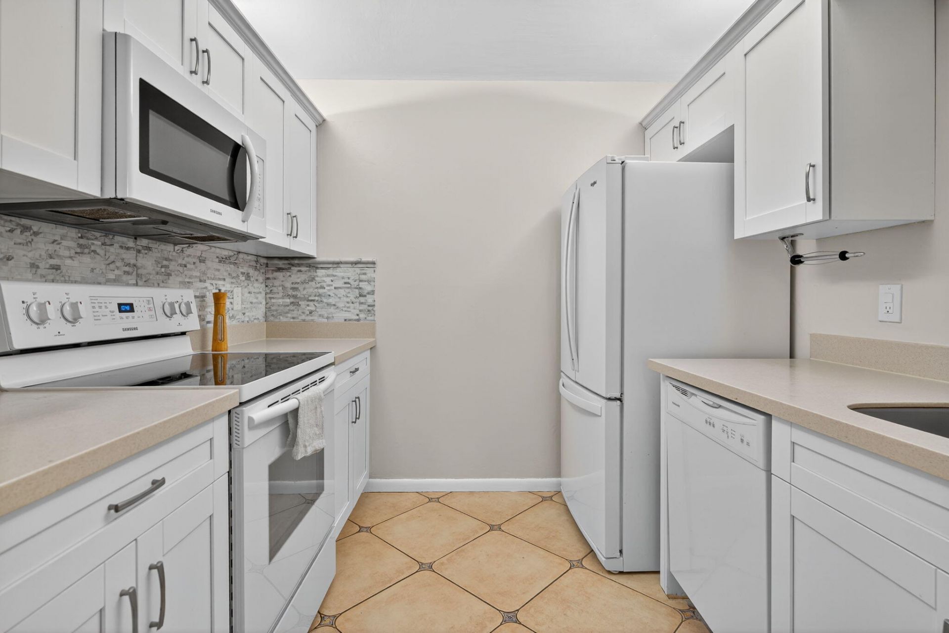 1127 E Seminole Avenue, Unit 8a, Jupiter, FL 33477 Photo