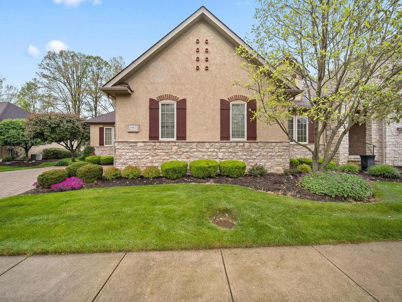 5482 Slater Ridge , Westerville, OH 43082 Photo 2