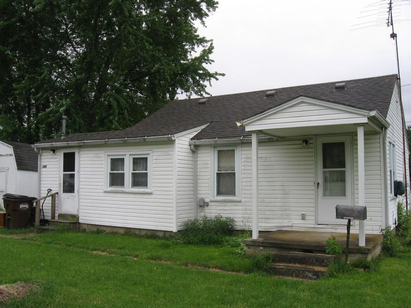140 E Lewis Avenue, Sabina, OH 45169 Photo 2