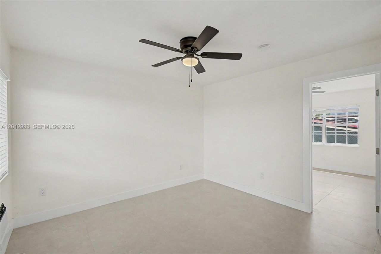 1021 SW 3rd St, Unit 4, Miami, FL 33130 Photo