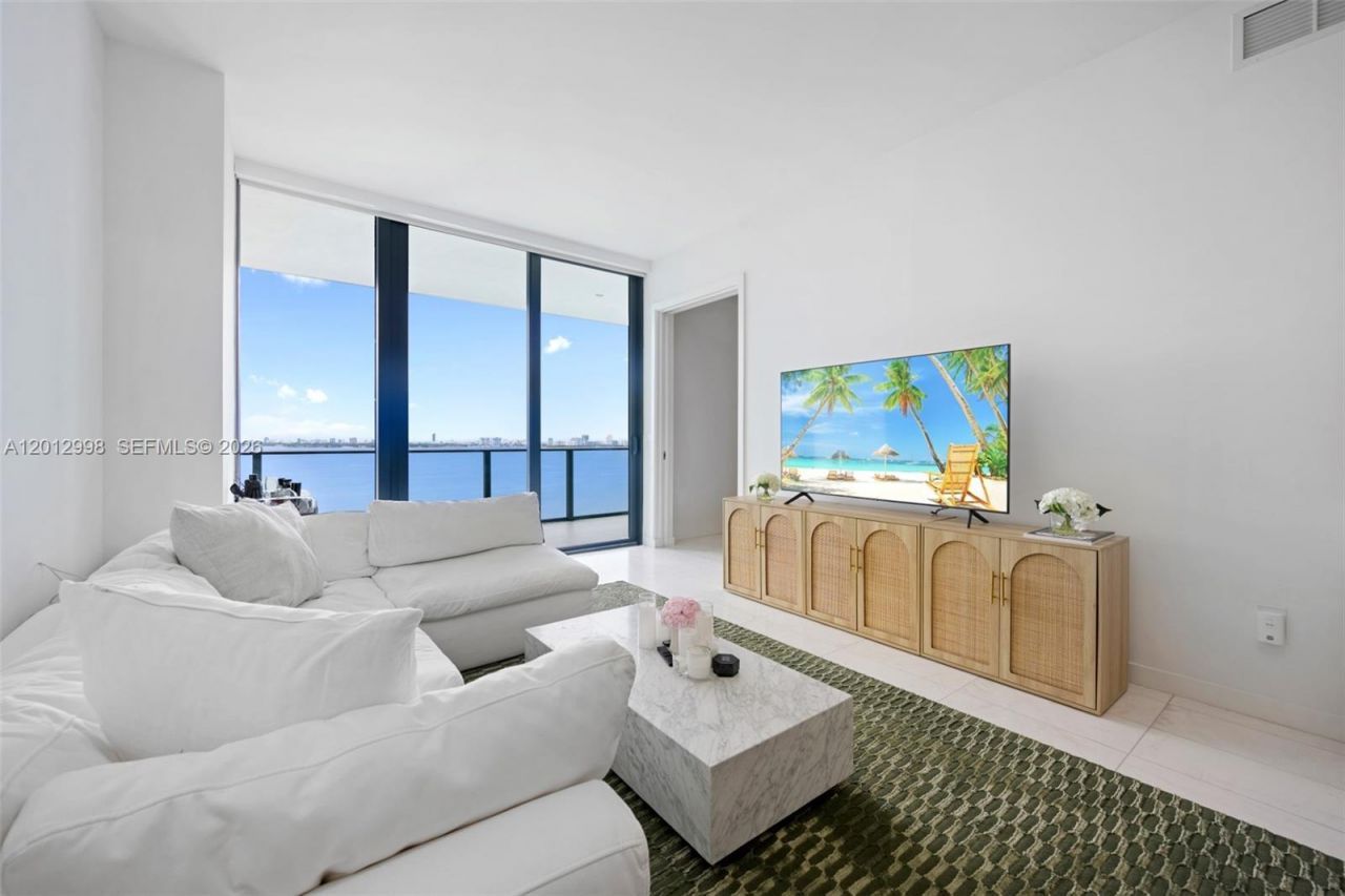 480 NE 31st St, Unit 1702, Miami, FL 33137 Photo