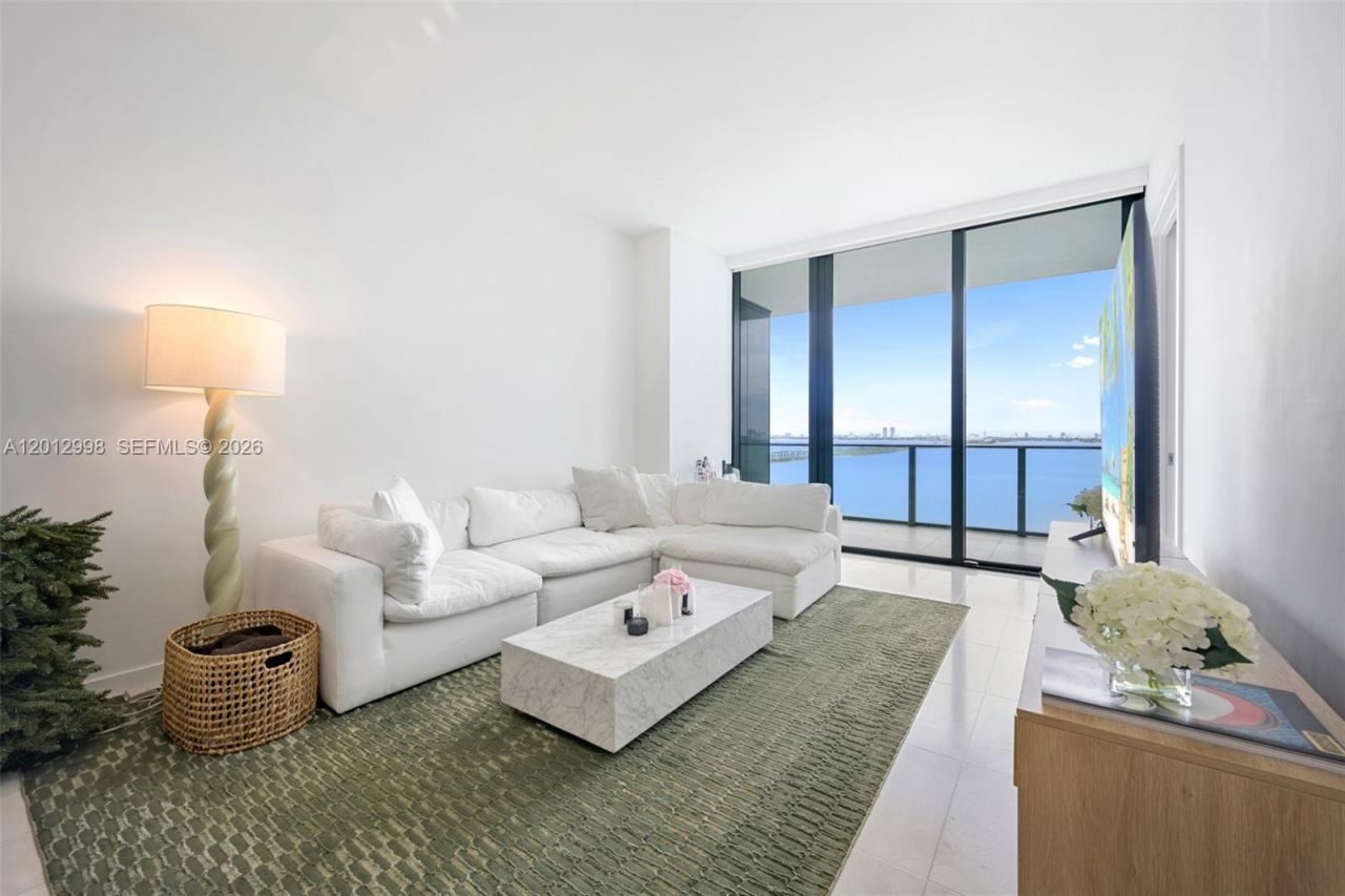 480 NE 31st St, Unit 1702, Miami, FL 33137 Photo