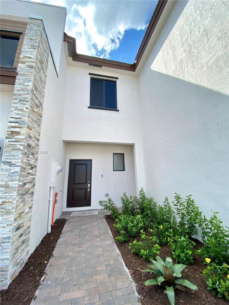 788 NE 208 Lane, Miami Gardens, FL 33179 Photo