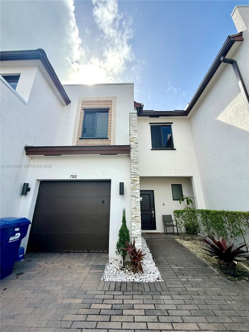 788 NE 208 Lane, Miami Gardens, FL 33179 Photo