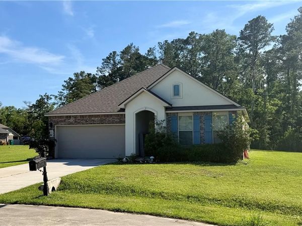 18158 LOGAN Court , Ponchatoula, LA 70454