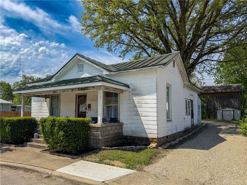 225 S Franklin Street, Eaton, OH 45320 Photo 2