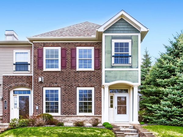 7241 Jewel Lane N, Unit 801, Maple Grove, MN 55311