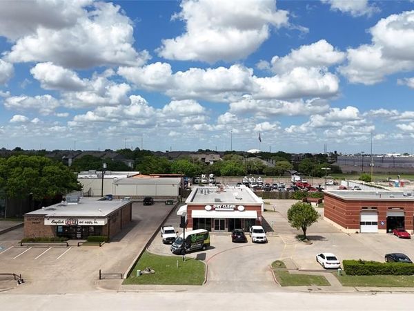 11609 Northwest, Dallas, TX 75218