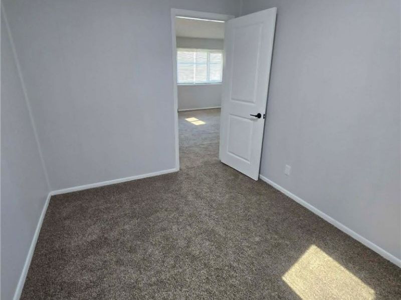 12812 Longmead Avenue, Cleveland, OH 44135 Photo 12